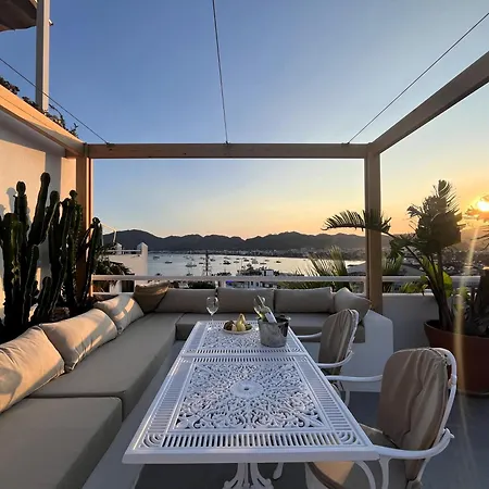 Apartment Calestia Boutique House *