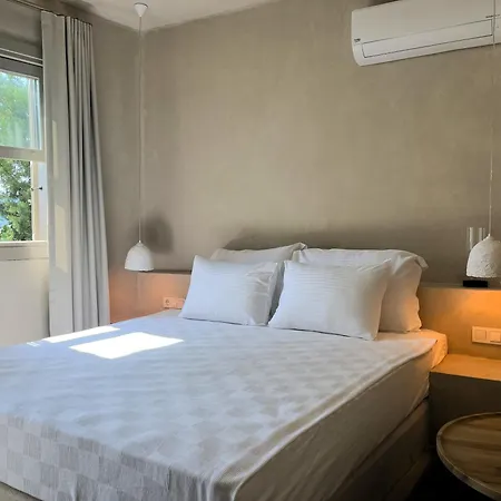 Calestia Boutique House Apartmán *