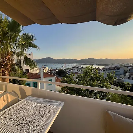 Calestia Boutique House Apartament